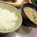 いなば和幸 - ご飯少な目、豚汁