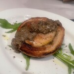 アンティーカ・ピッツェリア・ダ・ミケーレ - ポルチーニと豚肉の美味しいやつ