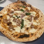 アンティーカ・ピッツェリア・ダ・ミケーレ - ナポリ風ジェノベーゼ
