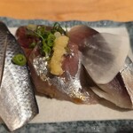 すし酒場 さしす - 『ブルースリー(シメサバ、アジ、コハダ)』(税込み429円)