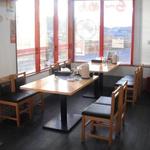 文福 - テーブル席