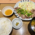やよい軒 - 料理写真: