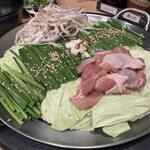 もつ鍋　岩本 - 醤油味で
