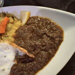 ハイ，ハウ アー ユー - ビーフカレー