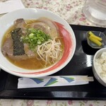 紫川ラーメン - ラーメン　ご飯中