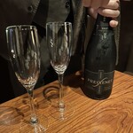 渋谷個室イタリアンダイニング アジト リュクス - 