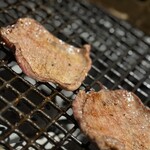和牛とタン 焼肉 とみ - 