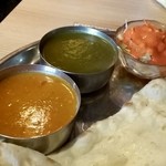 ウェルカム - キーマカレーと野菜カレーを選びました