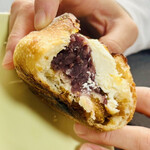 金絲雀 - あんことクリームチーズがぎっしり