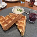 グランド キッチン - 