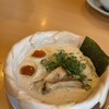 泡系しおとんこつラーメン べらしお 総本店