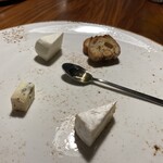 sumi - 茶／詩／凛(ブルー、カマンベール、チーズ)