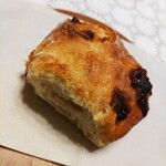 ポンレヴェック - ホワイトチョコ（ハーフ）