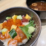 銀波 - 海鮮ばらちらし鮨