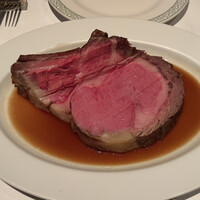 ロウリーズ・ザ・プライムリブ 恵比寿ガーデンプレイス店 - 