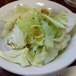 鶴亀 - お通し 200円(税込)(2025年11月27日撮影)