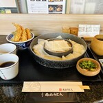 五代目 花山うどん 銀座店 - 