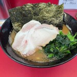 横浜家系ラーメン 宮里家 - 