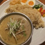 カレーのぼんチョビ  - 