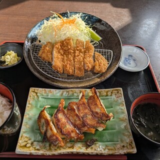 旨いとんかつ あけと_0