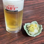 うしお - 生ビール アサヒスーパードライ 中(700円)