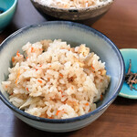 しゅばく - かやく御飯