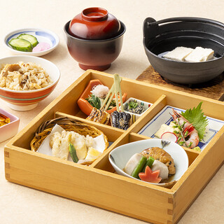 とうふ料理 吉座_1