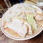 とんトコ豚 - ラーメン(950円) ＋　味玉(100円)
