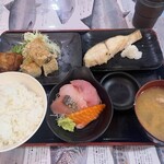 タカマル鮮魚店 - 日替わり定食　1100円