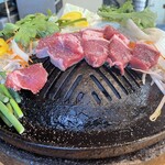 中目黒ひつじ - ランチの生ラム厚切り(野菜付き)