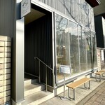 天然酵母の食パン専門店 つばめパン ＆Milk - 