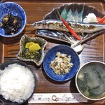 釜めし魚政 - 料理写真:焼魚定食ランチ（さんま；ご飯大盛り）