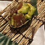 完全個室居酒屋 結び屋 - マグロアボカド