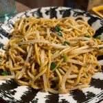 鶴亀八番 三宮駅前店 - 