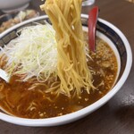 江ざわ - 旨みが存分に出てじわっと辛いスープに麺が合う