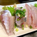 新兵衛 - ・かます
      ・あじ
      ・子むつ