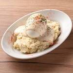 半熟卵のポテトサラダ