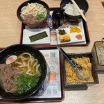 資さんうどん 今福鶴見店 - 朝定食「肉うどん定食」ご飯少なめ
