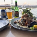 Dundee's Restaurant on the Waterfront - 
