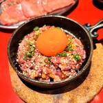 焼肉ニューヨーコ - 焼きユッケ