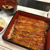 鰻割烹 伊豆栄 本店 - 