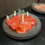 しゃぶしゃぶ すき焼き 焼肉　兜　奥座 - 