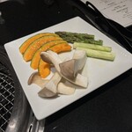 しゃぶしゃぶ すき焼き 焼肉　兜　奥座 - 