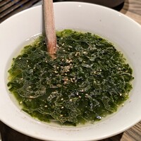 焼肉 ジャンボ はなれ - あおさのスープ