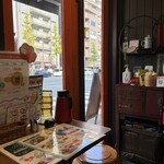 香家 - オリエンタルな店内