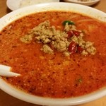 麒麟飯店 - 赤 濃厚白胡麻坦々刀削麺