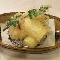 ひろ作 - タラの白子とまこもだけの天ぷら