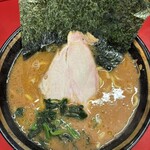 豚骨醤油ラーメン 王道家 - 