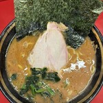 豚骨醤油ラーメン 王道家 - 