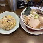うまいヨゆうちゃんラーメン - 